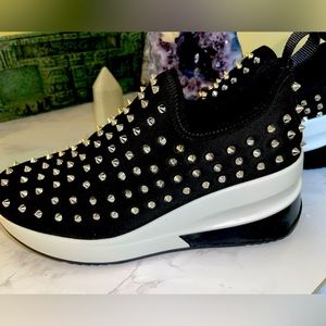 GIANNI BINI Sneakers